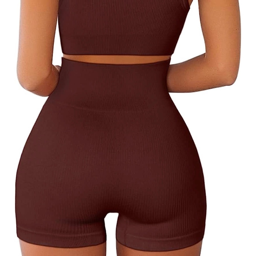 COPY - High quality workout clothing yoga shorts and sports bra